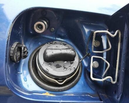 Синий Мерседес Б-класс, объемом двигателя 2 л и пробегом 328 тыс. км за 7800 $, фото 56 на Automoto.ua