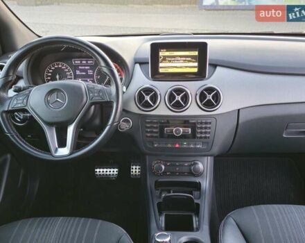 Синий Мерседес Б-класс, объемом двигателя 1.7 л и пробегом 180 тыс. км за 10900 $, фото 16 на Automoto.ua