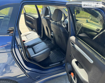 Синий Мерседес Б-класс, объемом двигателя 2.03 л и пробегом 274 тыс. км за 8200 $, фото 9 на Automoto.ua