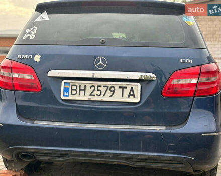 Синий Мерседес Б-класс, объемом двигателя 1.8 л и пробегом 280 тыс. км за 3000 $, фото 6 на Automoto.ua