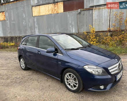 Синій Мерседес Б-клас, об'ємом двигуна 1.8 л та пробігом 173 тис. км за 8700 $, фото 6 на Automoto.ua