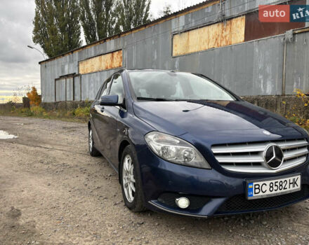 Синій Мерседес Б-клас, об'ємом двигуна 1.8 л та пробігом 173 тис. км за 8700 $, фото 7 на Automoto.ua