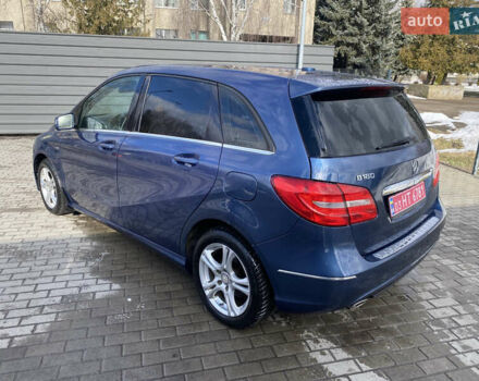Синий Мерседес Б-класс, объемом двигателя 1.8 л и пробегом 239 тыс. км за 8300 $, фото 1 на Automoto.ua