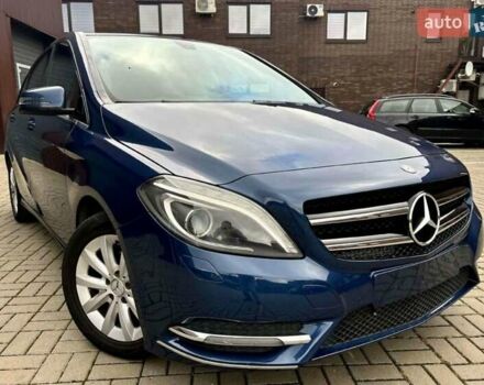 Синий Мерседес Б-класс, объемом двигателя 1.8 л и пробегом 287 тыс. км за 10999 $, фото 2 на Automoto.ua