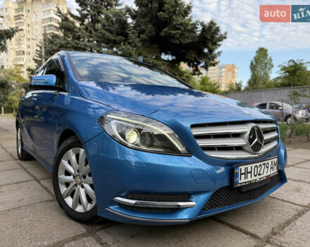 Синий Мерседес Б-класс, объемом двигателя 1.6 л и пробегом 89 тыс. км за 11999 $, фото 9 на Automoto.ua