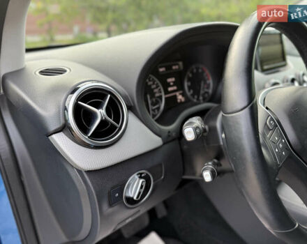 Синий Мерседес Б-класс, объемом двигателя 1.6 л и пробегом 89 тыс. км за 11999 $, фото 58 на Automoto.ua