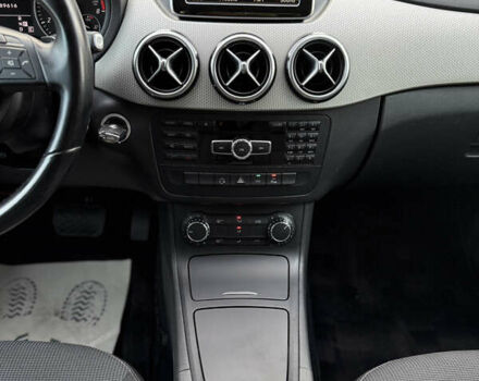 Синий Мерседес Б-класс, объемом двигателя 1.6 л и пробегом 89 тыс. км за 11999 $, фото 87 на Automoto.ua