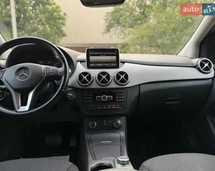 Синий Мерседес Б-класс, объемом двигателя 1.6 л и пробегом 89 тыс. км за 11999 $, фото 94 на Automoto.ua