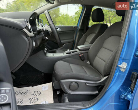 Синий Мерседес Б-класс, объемом двигателя 1.6 л и пробегом 89 тыс. км за 11999 $, фото 61 на Automoto.ua