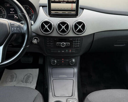 Синий Мерседес Б-класс, объемом двигателя 1.6 л и пробегом 89 тыс. км за 11999 $, фото 99 на Automoto.ua