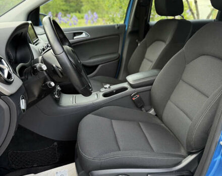 Синий Мерседес Б-класс, объемом двигателя 1.6 л и пробегом 89 тыс. км за 11999 $, фото 59 на Automoto.ua