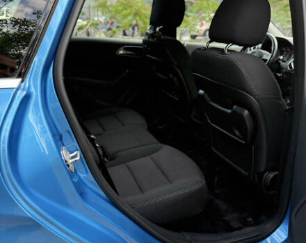 Синий Мерседес Б-класс, объемом двигателя 1.6 л и пробегом 89 тыс. км за 11999 $, фото 83 на Automoto.ua