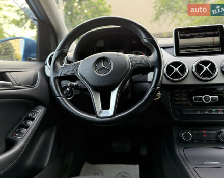 Синий Мерседес Б-класс, объемом двигателя 1.6 л и пробегом 89 тыс. км за 11999 $, фото 93 на Automoto.ua