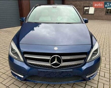 Синий Мерседес Б-класс, объемом двигателя 1.8 л и пробегом 287 тыс. км за 10999 $, фото 7 на Automoto.ua