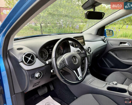 Синий Мерседес Б-класс, объемом двигателя 1.6 л и пробегом 89 тыс. км за 11999 $, фото 54 на Automoto.ua