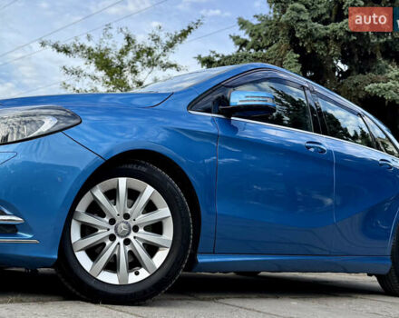 Синий Мерседес Б-класс, объемом двигателя 1.6 л и пробегом 89 тыс. км за 11999 $, фото 3 на Automoto.ua