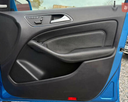 Синий Мерседес Б-класс, объемом двигателя 0 л и пробегом 116 тыс. км за 9300 $, фото 20 на Automoto.ua