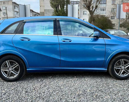 Синий Мерседес Б-класс, объемом двигателя 0 л и пробегом 116 тыс. км за 9300 $, фото 13 на Automoto.ua