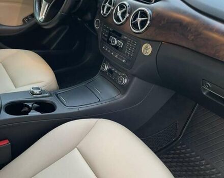 Синій Мерседес Б-клас, об'ємом двигуна 0 л та пробігом 50 тис. км за 15700 $, фото 31 на Automoto.ua