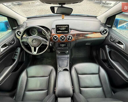 Синий Мерседес Б-класс, объемом двигателя 0 л и пробегом 116 тыс. км за 9300 $, фото 18 на Automoto.ua