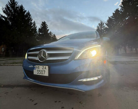 Синій Мерседес Б-клас, об'ємом двигуна 0 л та пробігом 92 тис. км за 10800 $, фото 9 на Automoto.ua