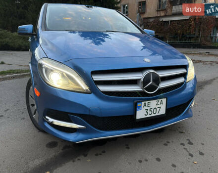 Синій Мерседес Б-клас, об'ємом двигуна 0 л та пробігом 92 тис. км за 10800 $, фото 1 на Automoto.ua