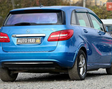 Синий Мерседес Б-класс, объемом двигателя 0 л и пробегом 116 тыс. км за 9300 $, фото 12 на Automoto.ua