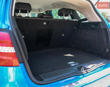 Синий Мерседес Б-класс, объемом двигателя 0 л и пробегом 128 тыс. км за 8390 $, фото 8 на Automoto.ua