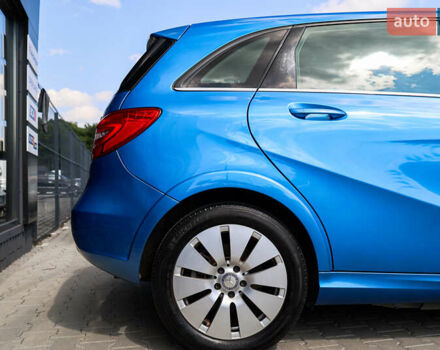 Синий Мерседес Б-класс, объемом двигателя 0 л и пробегом 128 тыс. км за 8390 $, фото 37 на Automoto.ua