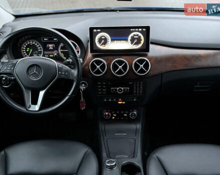 Синій Мерседес Б-клас, об'ємом двигуна 0 л та пробігом 53 тис. км за 9400 $, фото 1 на Automoto.ua