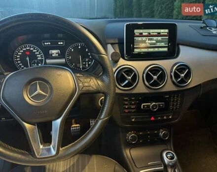 Мерседес Б-клас 2014 у Хмельницькому на Automoto.ua Синій Мерседес Б-клас, об'ємом двигуна 1.5 л та пробігом 335 тис. км за 11800 $, фото 7 на Automoto.ua