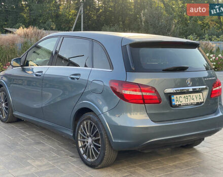 Синий Мерседес Б-класс, объемом двигателя 0 л и пробегом 124 тыс. км за 10550 $, фото 5 на Automoto.ua