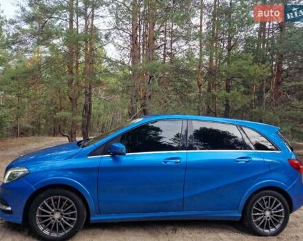 Синій Мерседес Б-клас, об'ємом двигуна 0 л та пробігом 136 тис. км за 9998 $, фото 7 на Automoto.ua