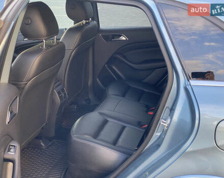 Синий Мерседес Б-класс, объемом двигателя 0 л и пробегом 124 тыс. км за 10550 $, фото 16 на Automoto.ua