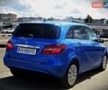 Синий Мерседес Б-класс, объемом двигателя 0 л и пробегом 181 тыс. км за 9800 $, фото 2 на Automoto.ua