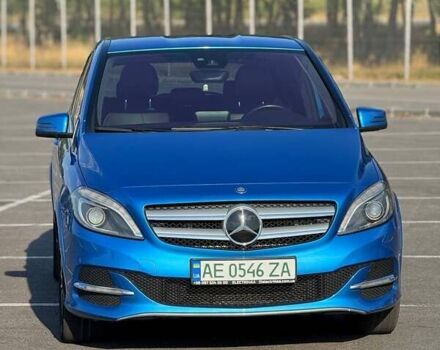 Синій Мерседес Б-клас, об'ємом двигуна 0 л та пробігом 134 тис. км за 10598 $, фото 1 на Automoto.ua