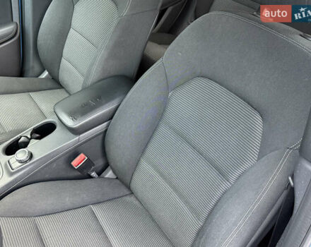 Синий Мерседес Б-класс, объемом двигателя 0 л и пробегом 89 тыс. км за 9300 $, фото 12 на Automoto.ua