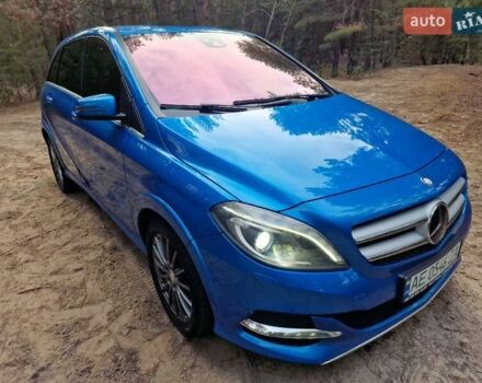 Синій Мерседес Б-клас, об'ємом двигуна 0 л та пробігом 139 тис. км за 9998 $, фото 2 на Automoto.ua