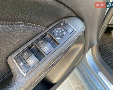 Синий Мерседес Б-класс, объемом двигателя 0 л и пробегом 124 тыс. км за 10550 $, фото 15 на Automoto.ua