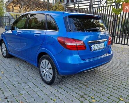 Синій Мерседес Б-клас, об'ємом двигуна 0 л та пробігом 66 тис. км за 11950 $, фото 19 на Automoto.ua