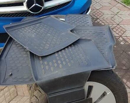 Синий Мерседес Б-класс, объемом двигателя 0 л и пробегом 182 тыс. км за 12800 $, фото 15 на Automoto.ua