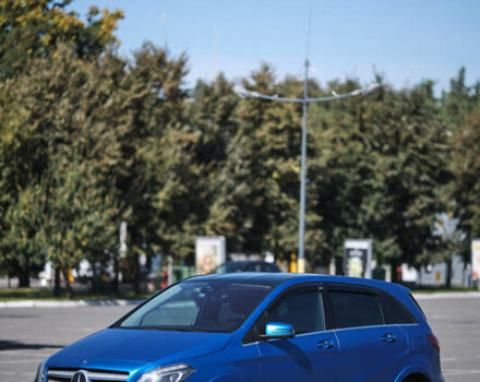 Мерседес Б-класс 2015 в Броварах на Automoto.ua Синий Мерседес Б-класс, объемом двигателя 0 л и пробегом 116 тыс. км за 10800 $, фото 19 на Automoto.ua