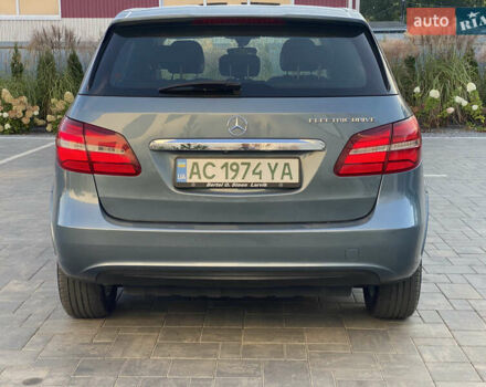 Синий Мерседес Б-класс, объемом двигателя 0 л и пробегом 124 тыс. км за 10550 $, фото 6 на Automoto.ua