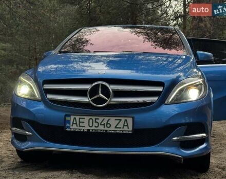 Синій Мерседес Б-клас, об'ємом двигуна 0 л та пробігом 136 тис. км за 9998 $, фото 17 на Automoto.ua