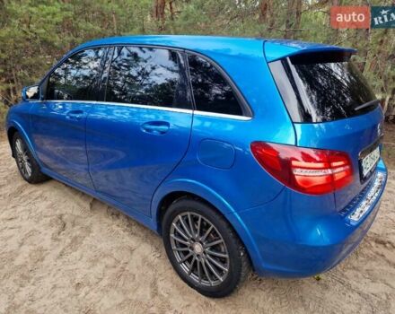 Синій Мерседес Б-клас, об'ємом двигуна 0 л та пробігом 139 тис. км за 9998 $, фото 9 на Automoto.ua