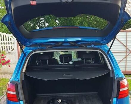 Синий Мерседес Б-класс, объемом двигателя 0 л и пробегом 182 тыс. км за 12800 $, фото 10 на Automoto.ua