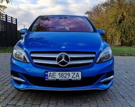 Синій Мерседес Б-клас, об'ємом двигуна 0 л та пробігом 66 тис. км за 11950 $, фото 24 на Automoto.ua