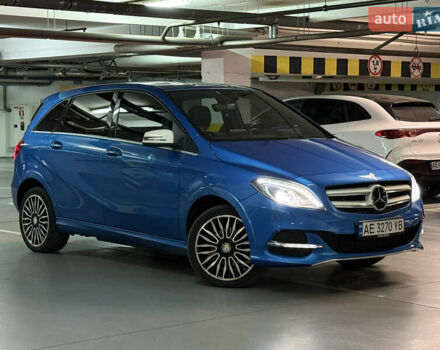 Синий Мерседес Б-класс, объемом двигателя 0 л и пробегом 125 тыс. км за 11800 $, фото 2 на Automoto.ua