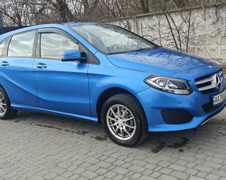 Синий Мерседес Б-класс, объемом двигателя 1.46 л и пробегом 250 тыс. км за 11500 $, фото 1 на Automoto.ua
