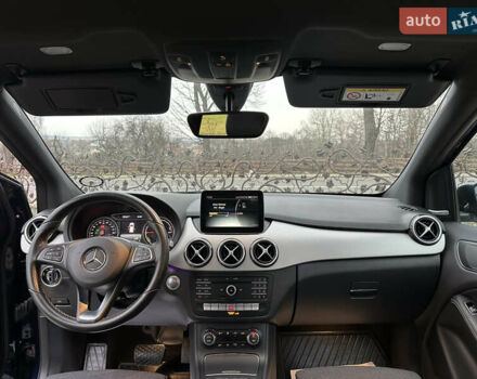 Синій Мерседес Б-клас, об'ємом двигуна 0 л та пробігом 78 тис. км за 10750 $, фото 77 на Automoto.ua